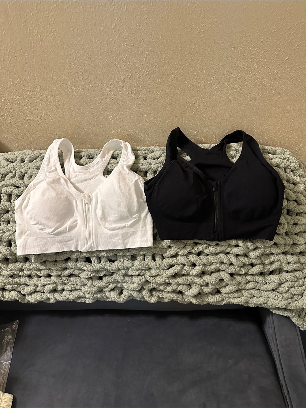 Front-Zip Sports Bra - White and Black